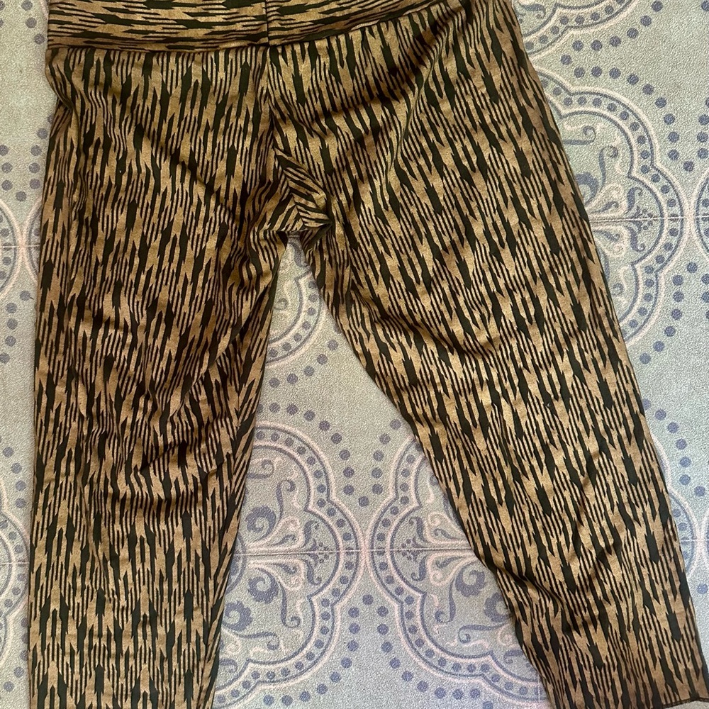Maha Devi Patterned Leggings
